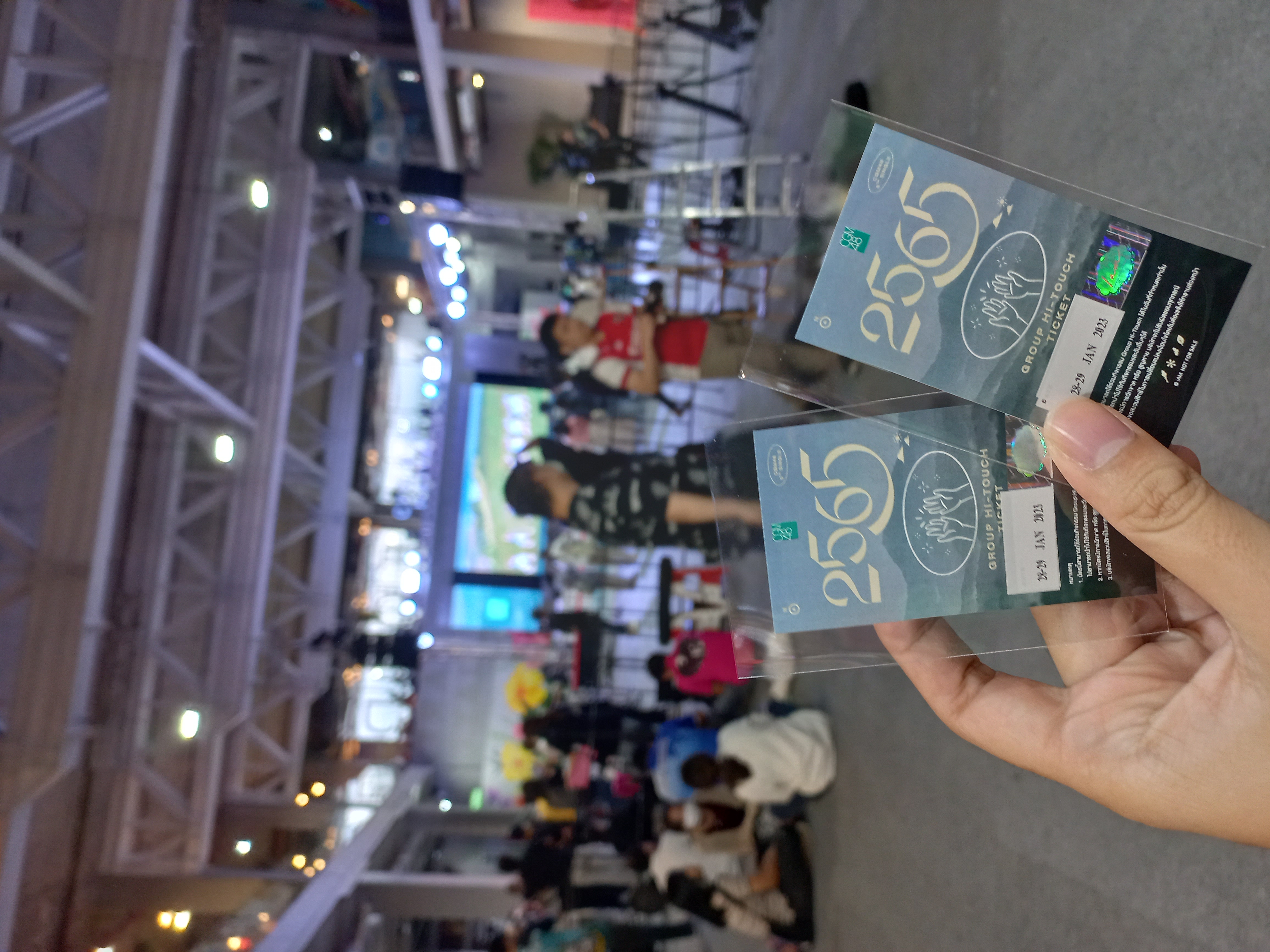 Hi-Touch Card